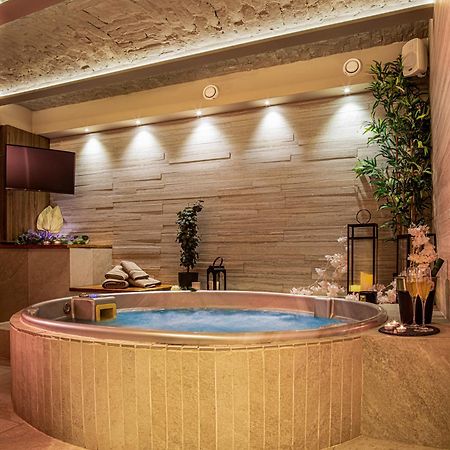Venus Apartment With Jacuzzi And Sauna - City Center Beograd Ngoại thất bức ảnh